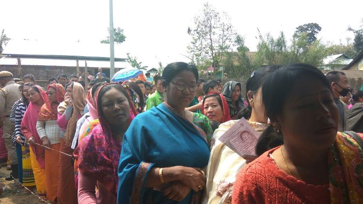 मणिपुर विधानसभा चुनाव के दूसरे और अंतिम चरण में  मतदान जारी