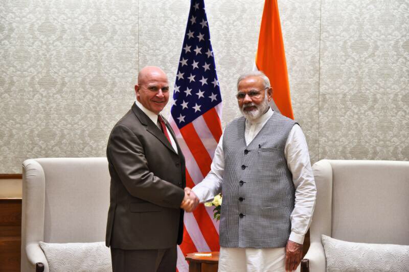 प्रधानमंत्री मोदी के साथ अमेरिका एनएसए मैकस्टर