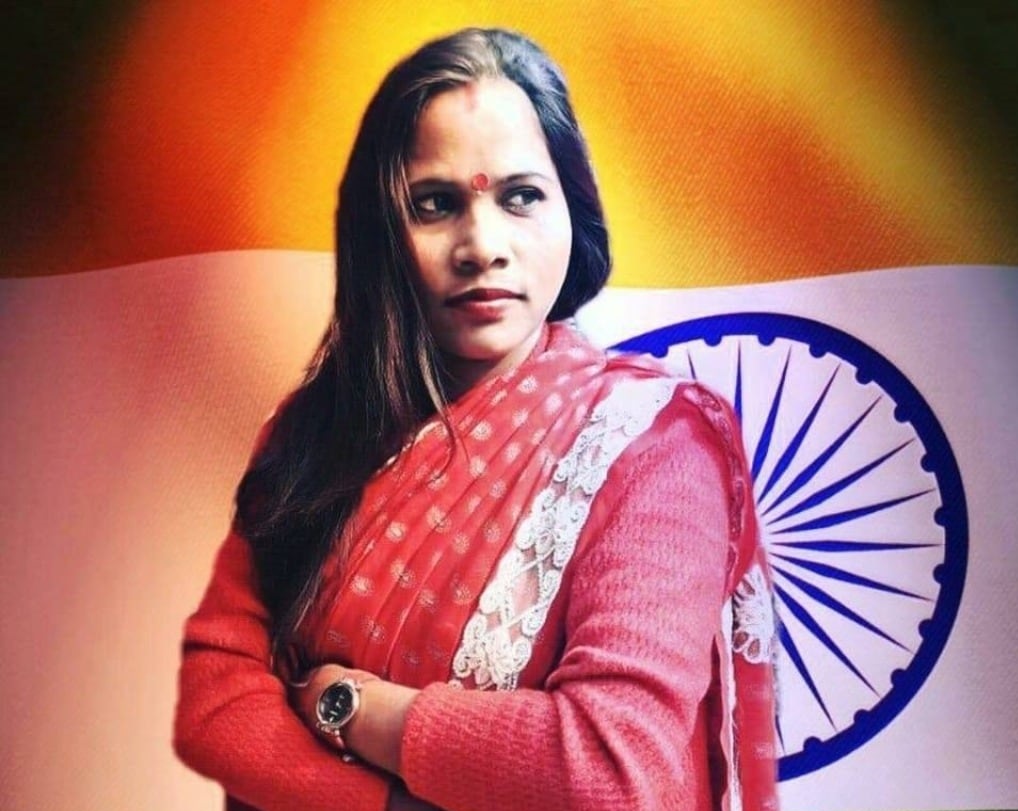 उत्तर प्रदेश के रामकोला में भारतीय जनता पार्टी महिला मोर्चा की नेता सुनीता सिंह गौड़