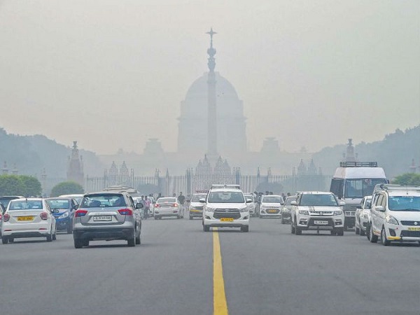 दिल्ली में बढ़ता प्रदूषण (फाइल फोटो)