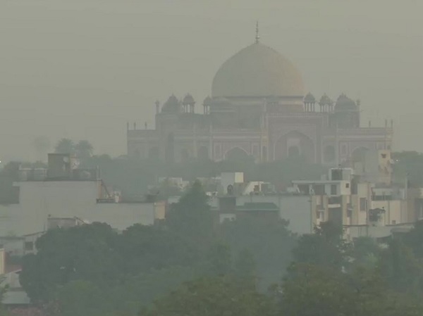 दिल्ली में गिरता तापमान