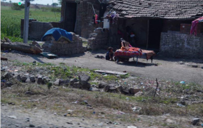 अफजलपुर थाना क्षेत्र के सिखेड़ी गांव में कथित परंपरा के नाम पर देह व्यापार