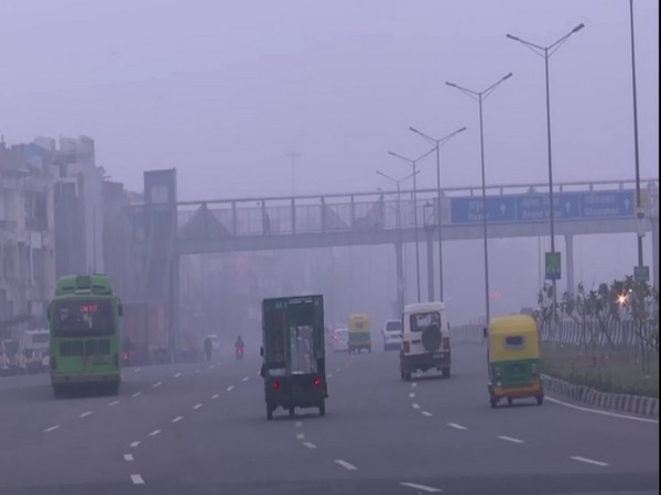 दिल्ली की वायु गुणवत्ता में आया थोड़ा सुधार (फाइल फोटो)
