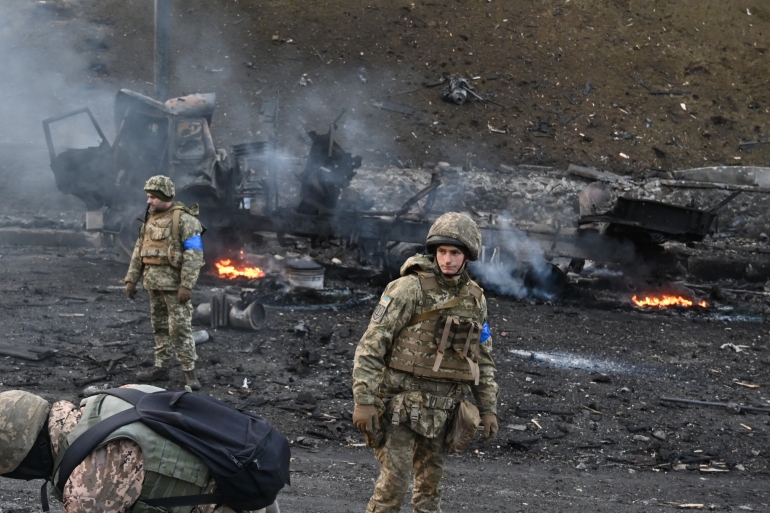 रूस-यूक्रेन के बीच दस दिनों से चल रहा युद्ध (फाइल फोटो)