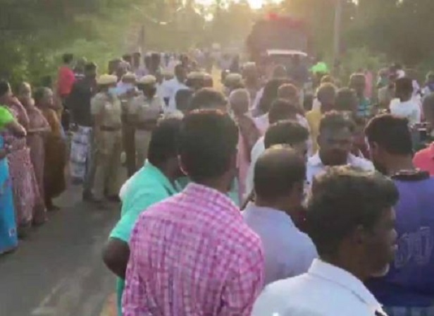 तमिलनाडु में रथयात्रा के दौरान बड़ा हादसा