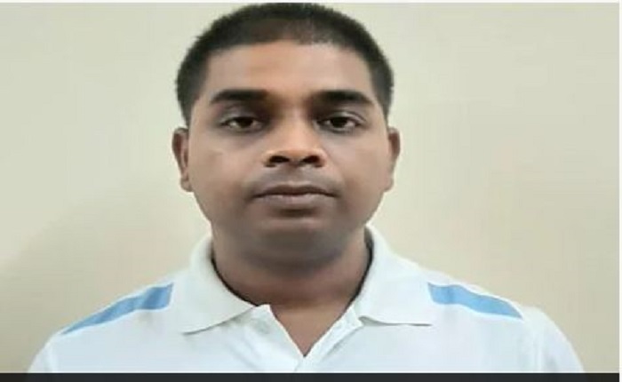 आरोपी देवेंद्र शर्मा धौला कुआं से गिरफ्तार (फाइल फोटो)