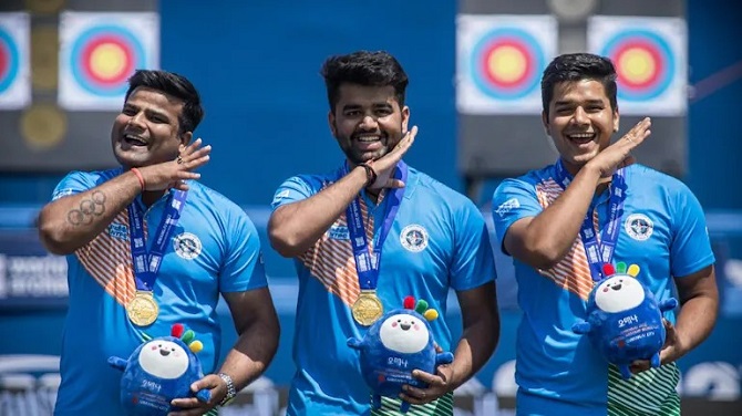 विश्व कप में भारतीय पुरूष कम्पाउंड तीरंदाजी टीम का जलवा