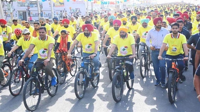 नशे के खिलाफ संगरूर में साइकल रैली