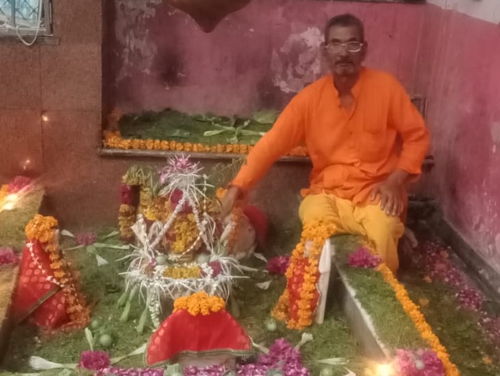 जयपुर में मंदिर के पुजारी ने खुद को आग लगाई