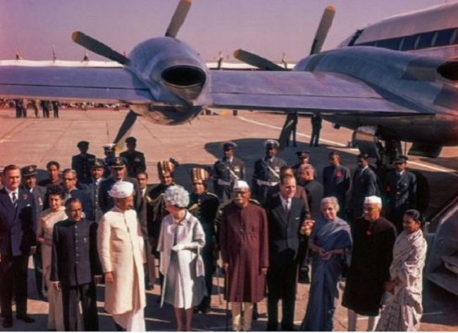 21 जनवरी 1961 को पहले भारत दौरे पर पहुंची क्वीन एलिजाबेथ-II