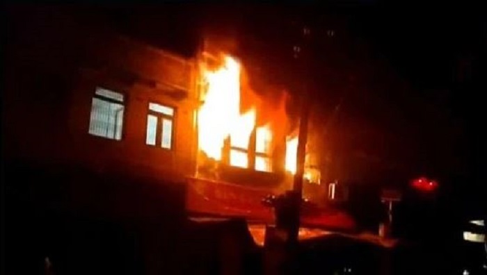 मकान में आग लगने से छह लोग जिंदा जले