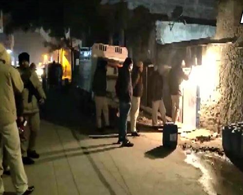 दिल्ली पुलिस ने दो संदिग्धों को किया गिरफ्तार