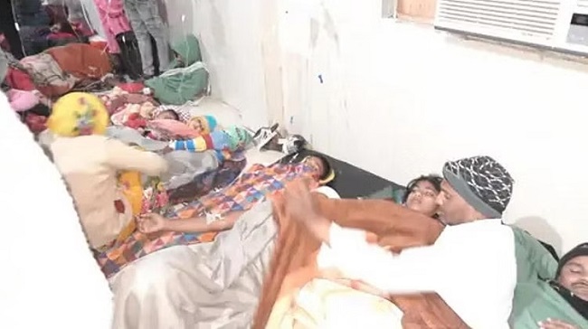 सीधी के मेले में भोजन करने से कई लोग बीमार