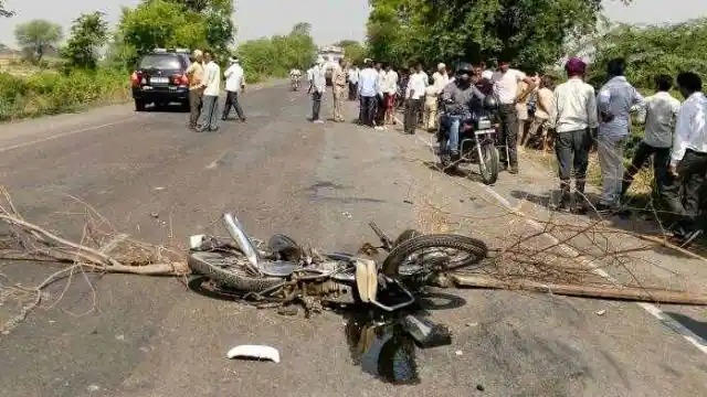 फतेहपुर में सड़क हादसे में 4 लोगों की मौत