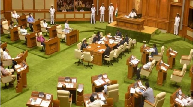 गोवा में विपक्षी विधायकों ने विधानसभा में राज्यपाल का अभिभाषण बाधित किया