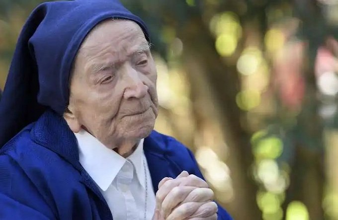 दुनिया की सबसे उम्रदराज़ महिला और फ्रांस की नन ल्यूसिल रैंडन का निधन (फाइल फोटो)