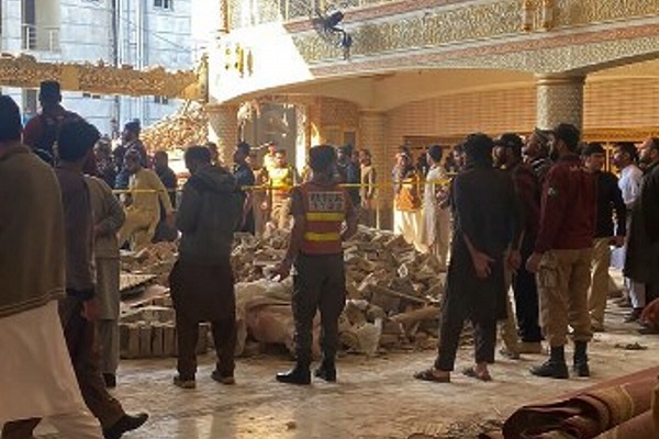 पेशावर की मस्जिद में बम विस्फोट में 88 की मौत (फाइल फोटो)