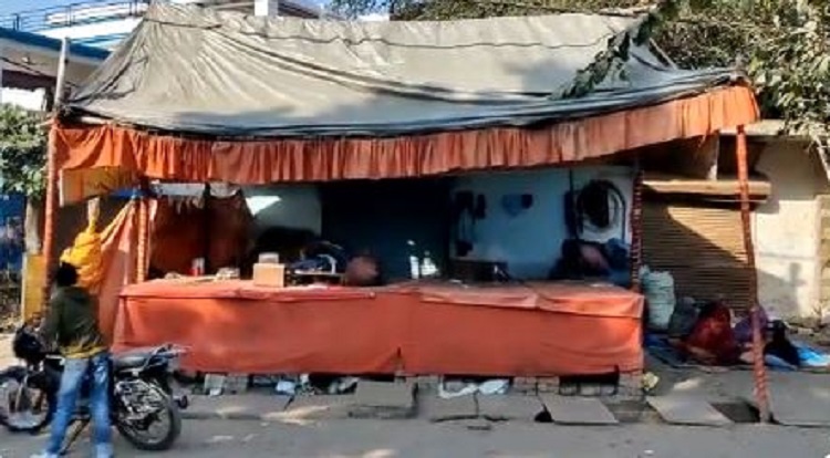 अलीगढ़ महोत्सव में स्टॉल चला रहे व्यापारी की हत्या