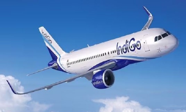 इंडिगो एयरलाइन ने उड़ान को ‘‘बम की धमकी’’ के बाद लखनऊ की ओर मोड़ दिया