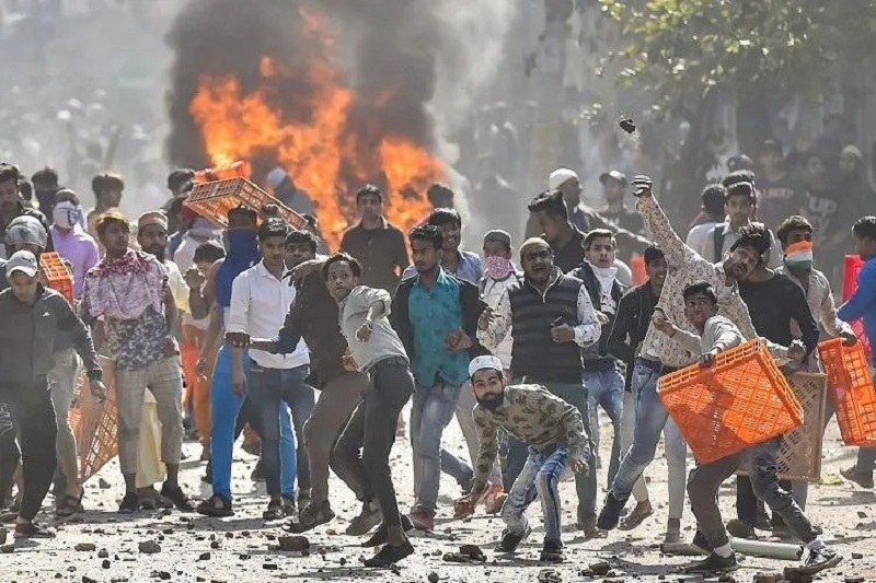दिल्ली दंगे में आगजनी मामले में 9 बरी
