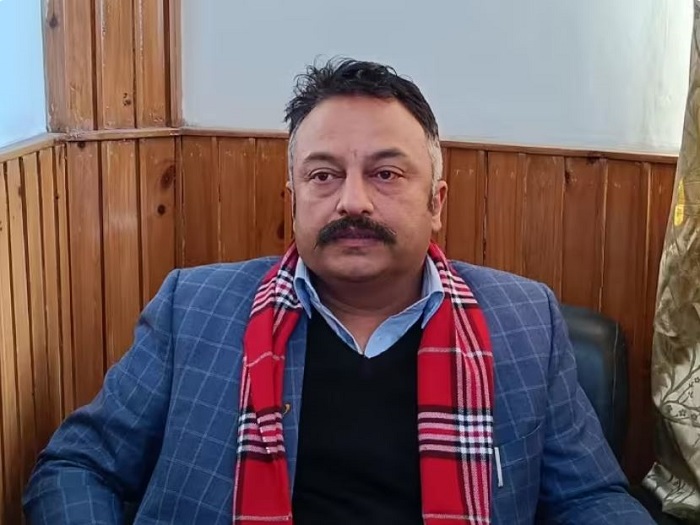 हिमाचल प्रदेश के शिक्षा मंत्री रोहित ठाकुर
