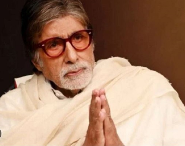 अमिताभ बच्चन ने सतीश कौशिक को दी श्रद्धांजलि