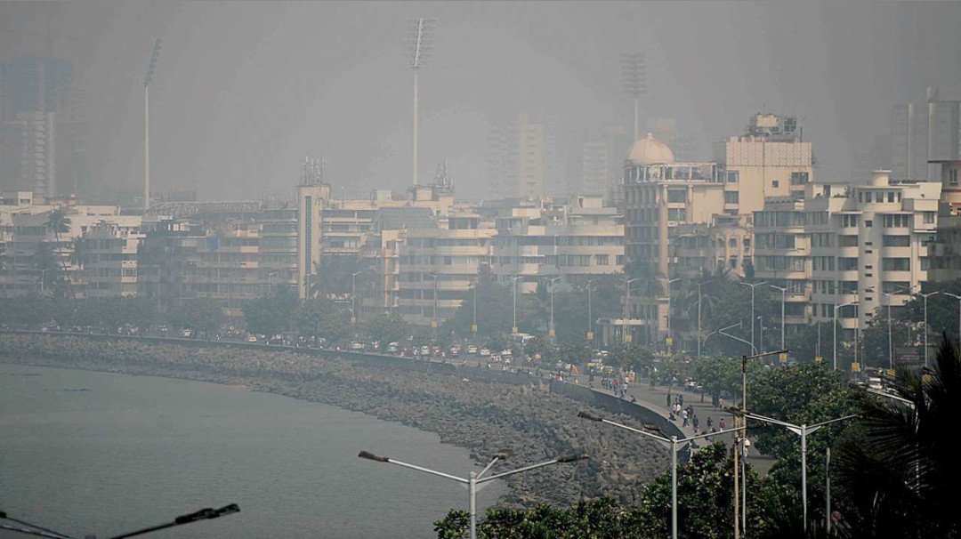 मुंबई में वायु प्रदूषण (फ़ाइल)