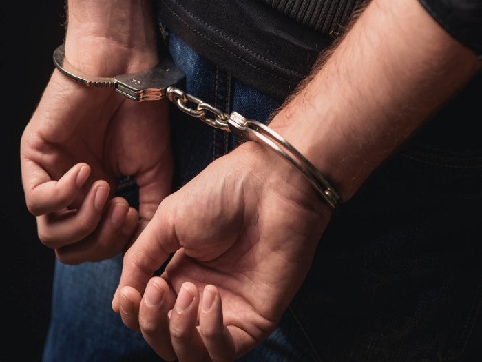 रोहिंग्या लोगों की तस्करी से जुड़े होने के आरोप में गिरफ्तार