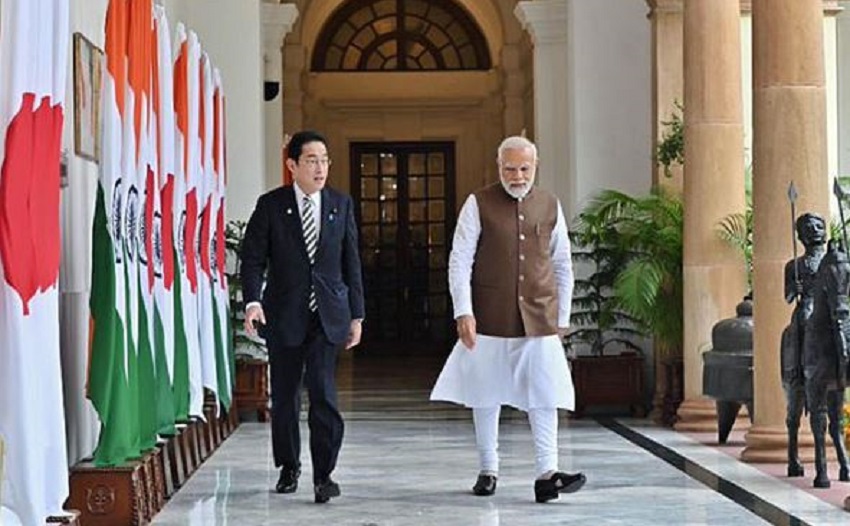भारत और जापान के पीएम के बीच कई मुद्दों पर बातचीत