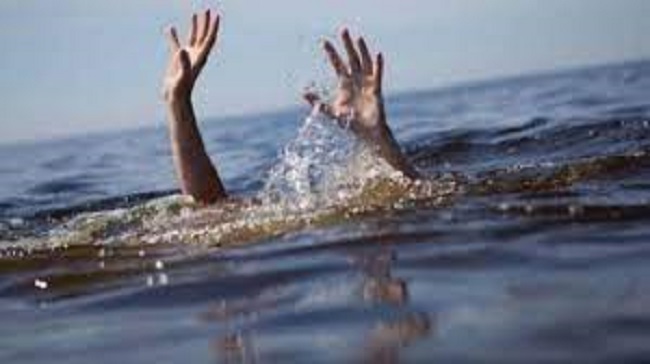 आरोपी युवक की तालाब में डूबने से मौत
