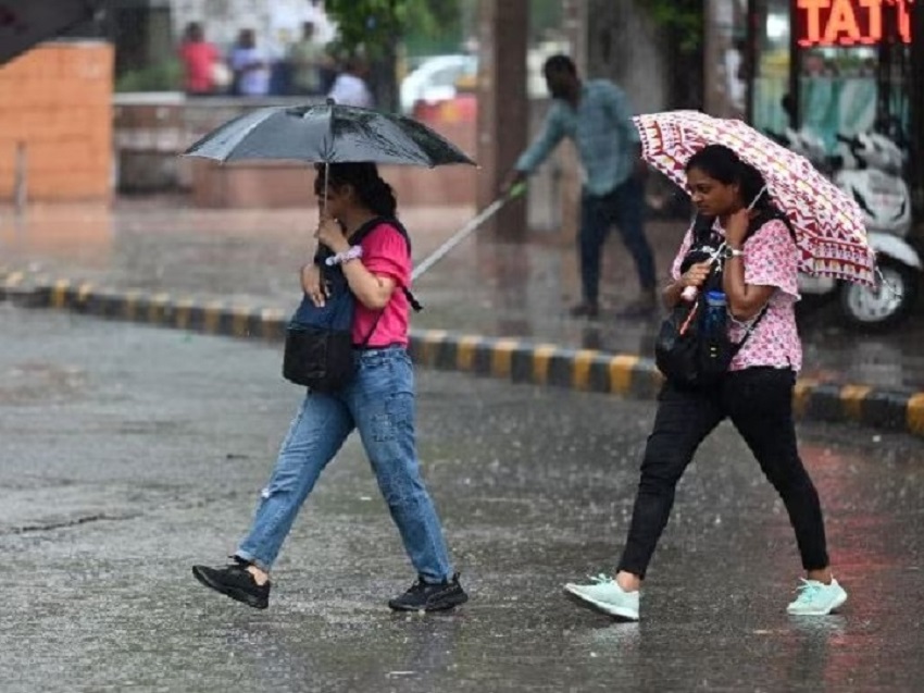 दिल्ली में शुक्रवार को भी बारिश की संभावना