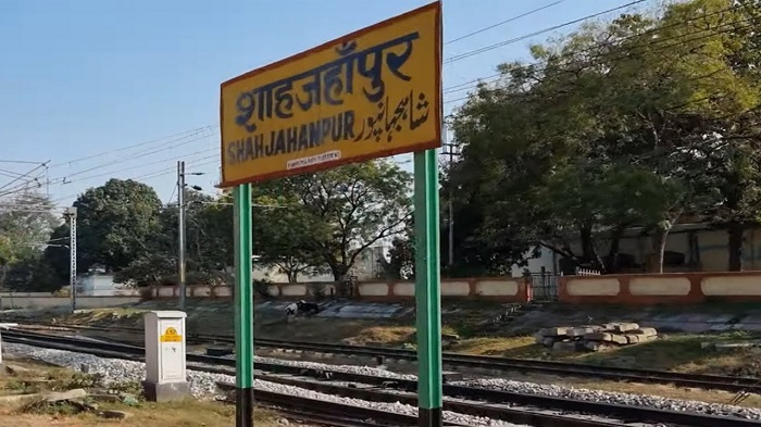 शाहजहांपुर में रेलवे ट्रैक पर मिले दो युवकों के शव