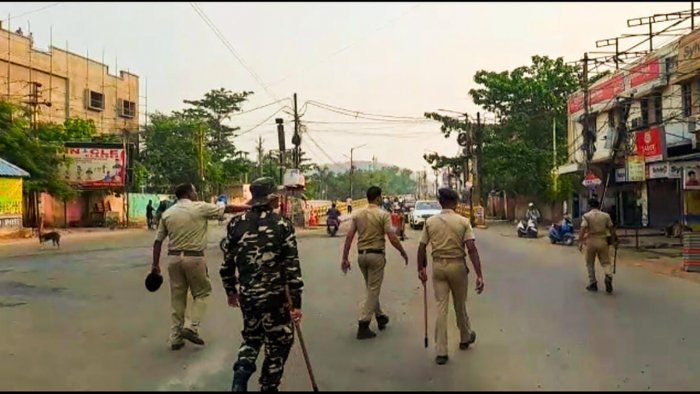 संबलपुर में हुई हिंसा की जांच राष्ट्रीय अन्वेषण अभिकरण (एनआईए) से कराने की मांग की