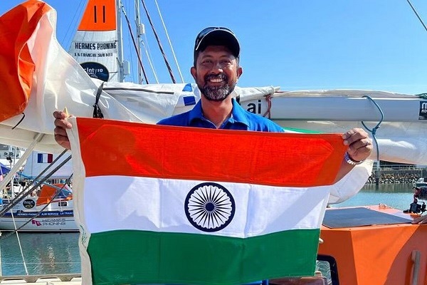 ‘गोल्डन ग्लोब रेस’ पूरा करने वाले पहले भारतीय अभिलाष टॉमी