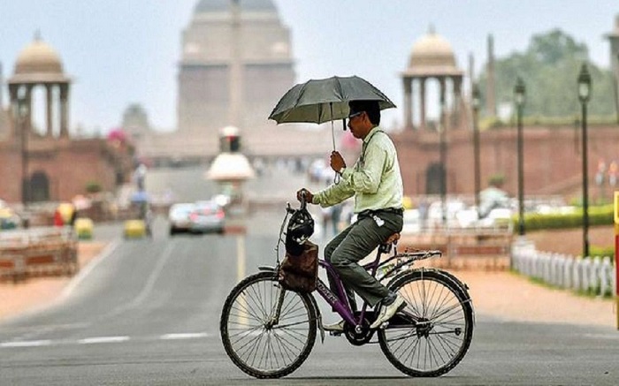 दिल्ली में हल्की बारिश