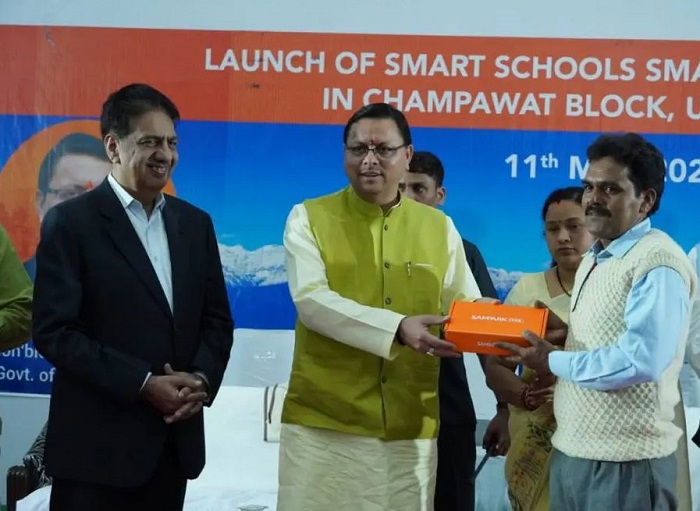 धामी ने 'स्मार्ट स्कूल स्मार्ट ब्लॉक' योजना की शुरुआत की