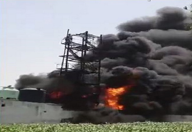 अलीगढ़ में फैक्टरी में आग लगने से चार मजदूर  झुलसे