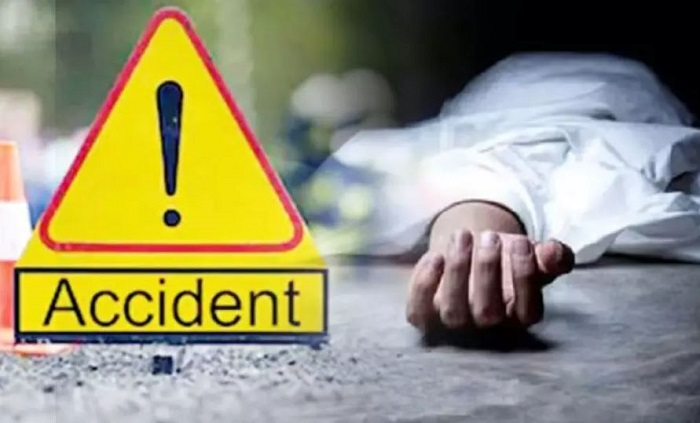 प्रतापगढ़ सड़क दुर्घटना में दो लोगों की मौत
