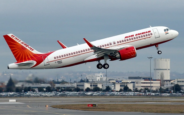 विमान तकनीकी खराबी के कारण दिल्ली लौटी