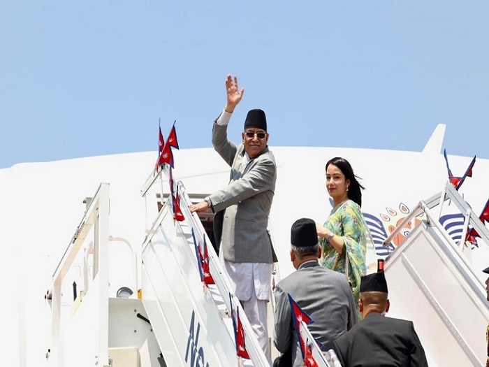 नेपाल के प्रधानमंत्री प्रचंड भारत रवाना