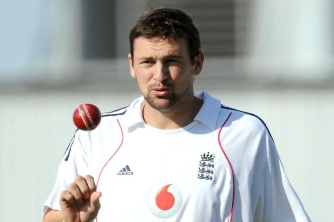 इंग्लैंड के पूर्व तेज गेंदबाज स्टीव हार्मिसन