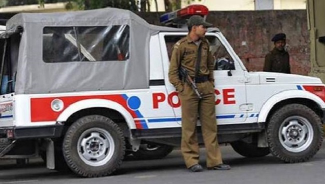 दिल्ली पुलिस का सिपाही घायल