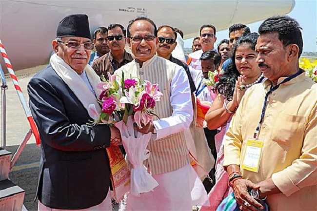 नेपाल के प्रधानमंत्री प्रचंड मध्‍यप्रदेश दौरे पर
