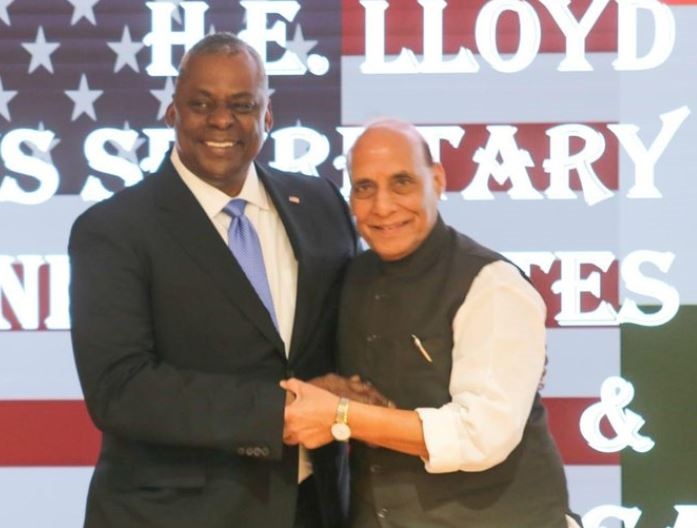 राजनाथ ने अमेरिकी रक्षा मंत्री लॉयड ऑस्टिन से  चर्चा की
