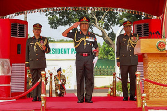 भारतीय सेना प्रमुख ने बांग्लादेश सैन्य अकादमी का दौरा किया