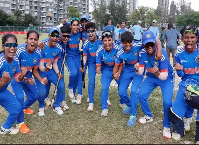 भारत ने बांग्लादेश को  हराकर महिला एमर्जिंग एशिया कप जीता