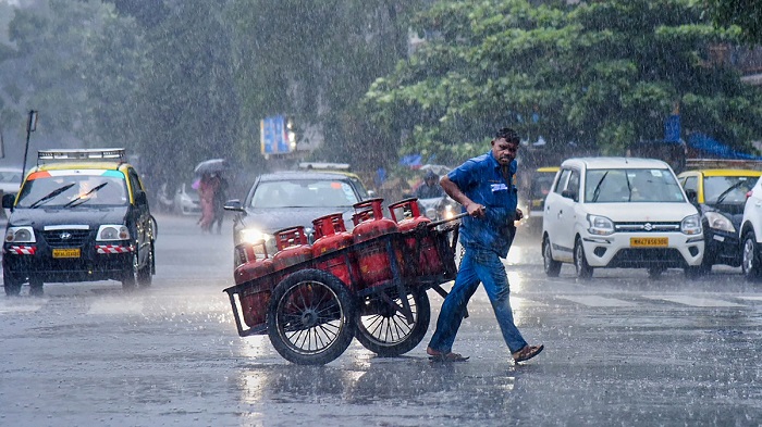 एक दिन की राहत के बाद मुंबई फिर भीगी बारिश में