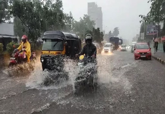 दिल्ली के कुछ हिस्सों में  हल्की से मध्यम बारिश होने की संभावना