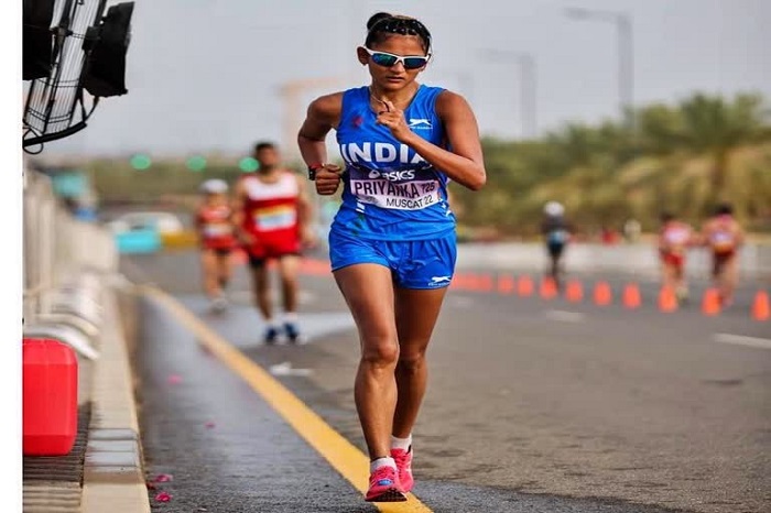 प्रियंका गोस्वामी ने  पैदल चाल में रजत पदक जीता