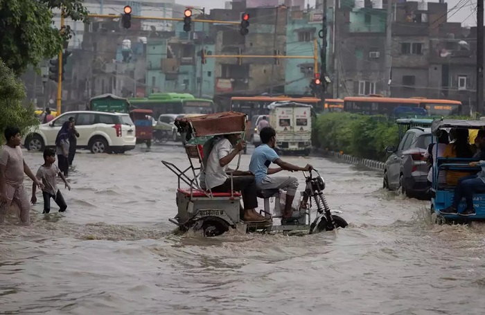 गोवा में भारी बारिश